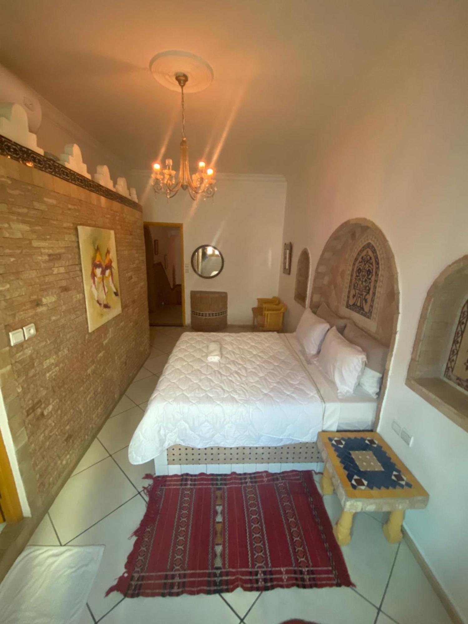 Pasta Plaza Hotel Asilah Kültér fotó
